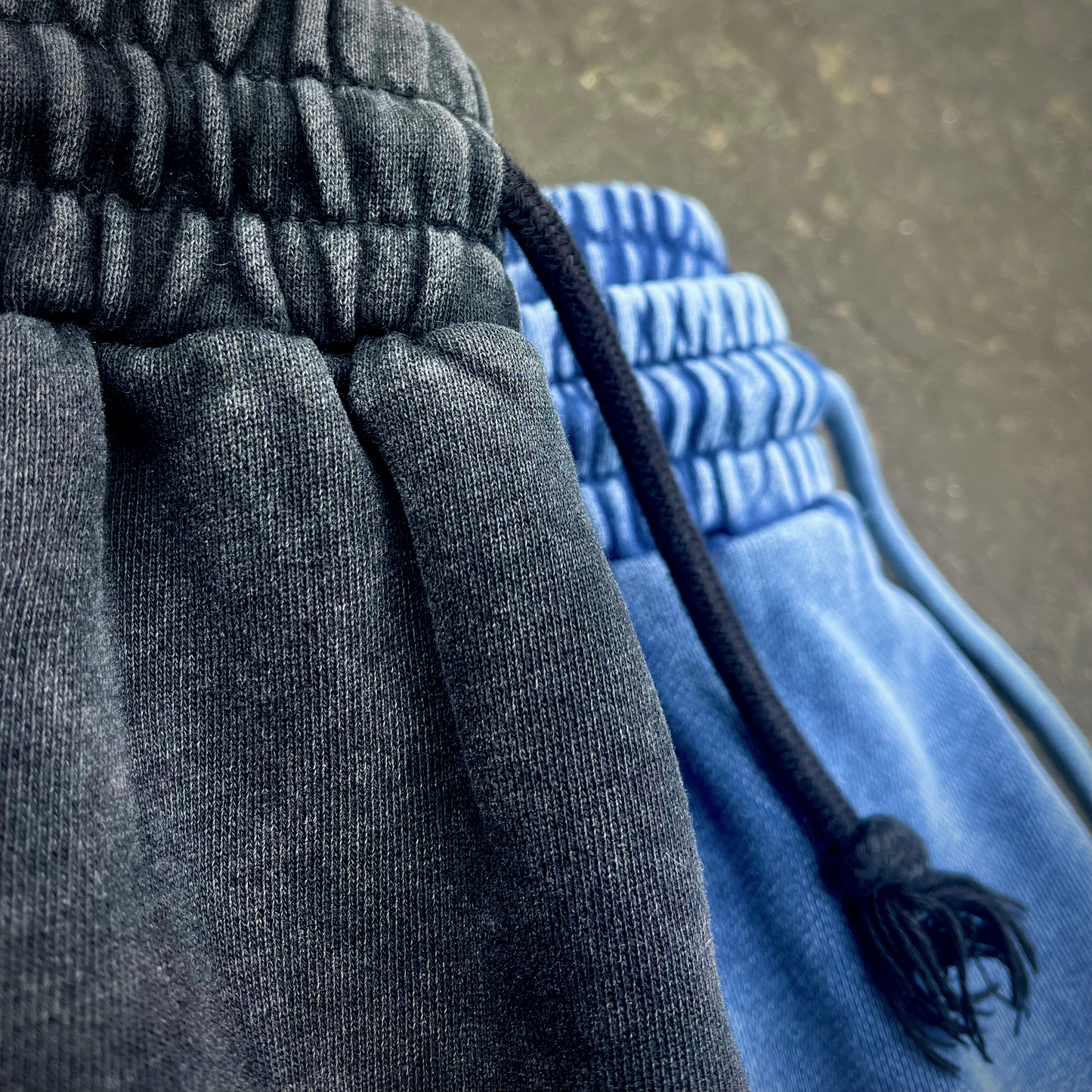 "BE THE LIGHT" SWEATS
